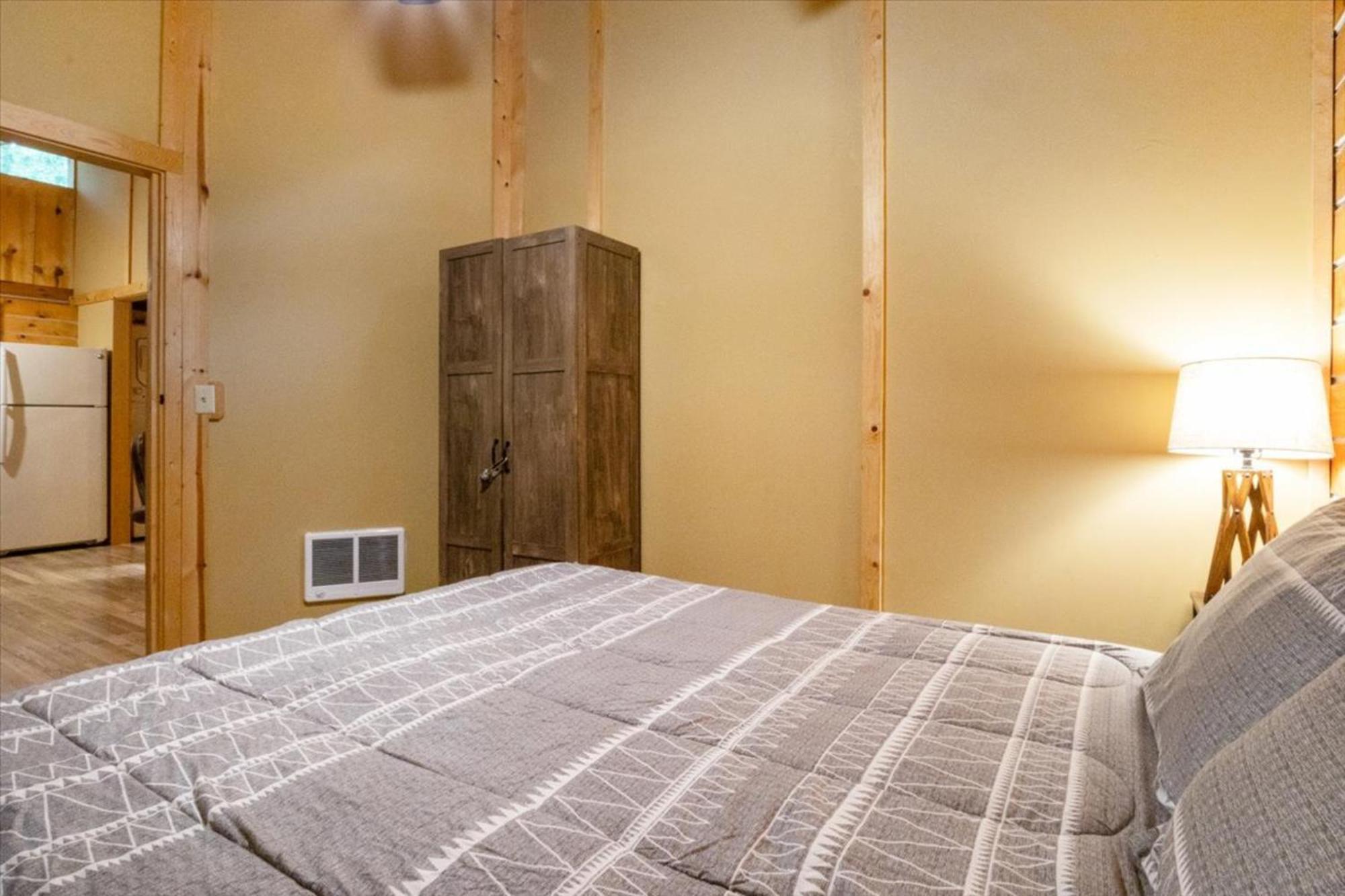 The Eldon Cabin Experience Exterior photo
