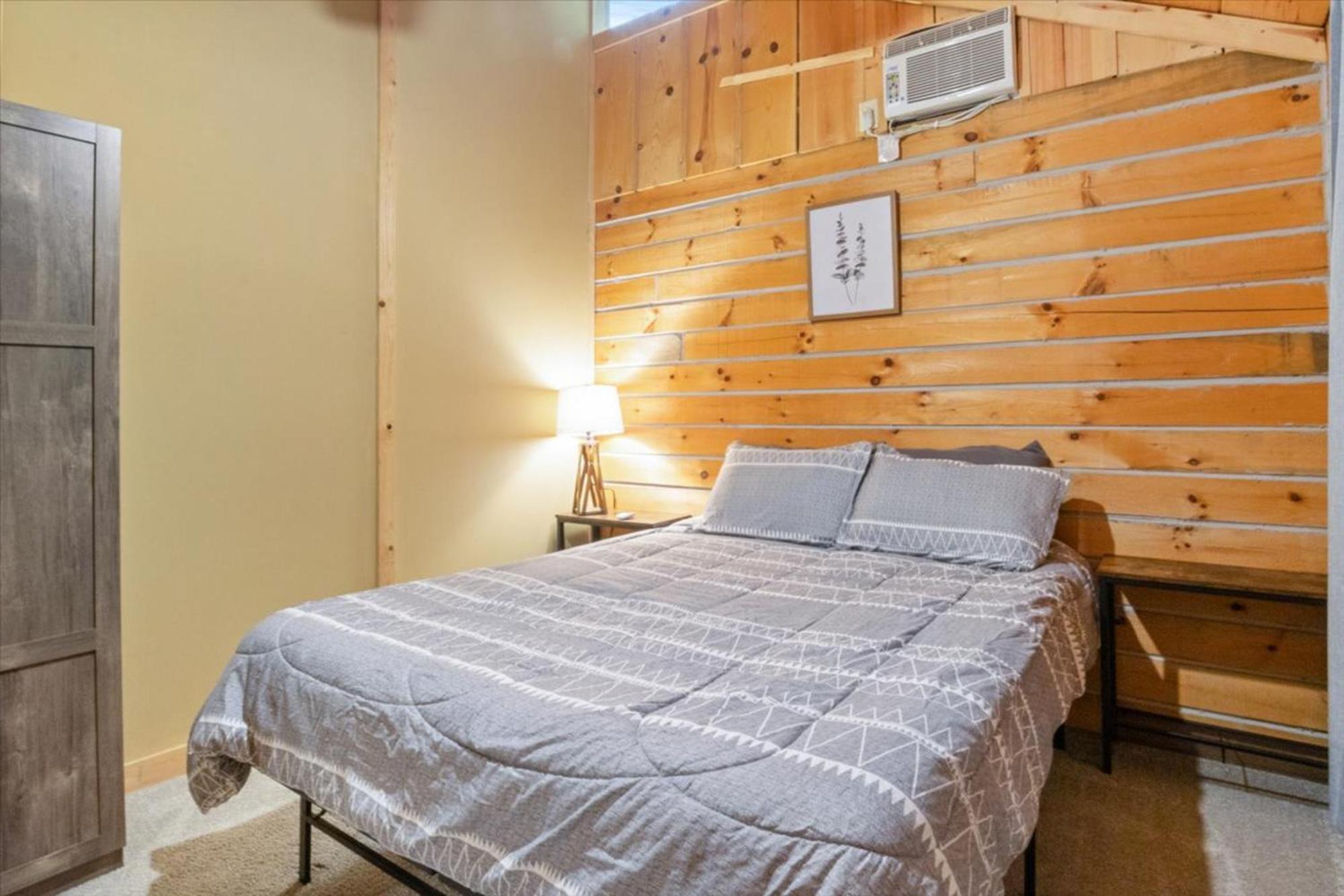 The Eldon Cabin Experience Exterior photo